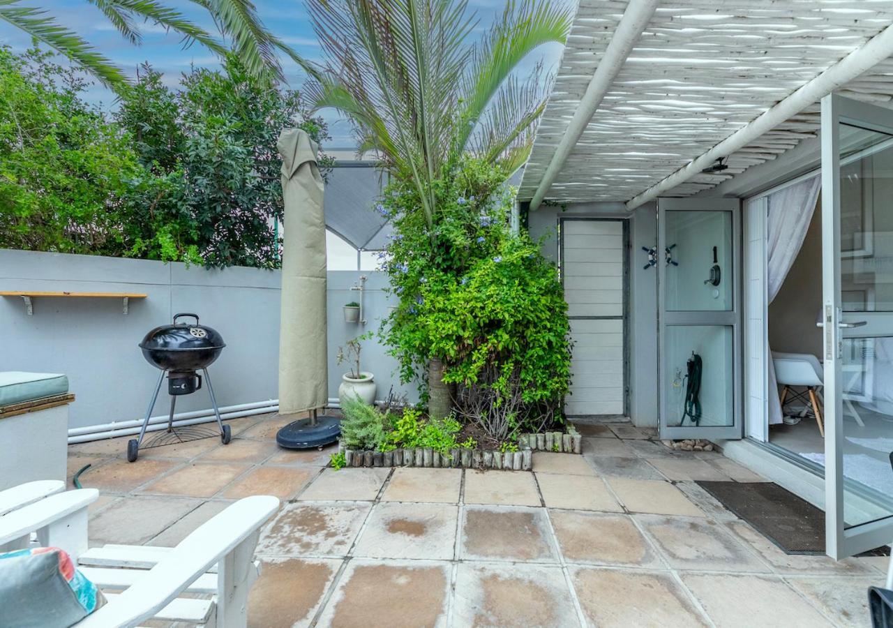 Apartment Melkbos Moments Melkbosstrand Bagian luar foto