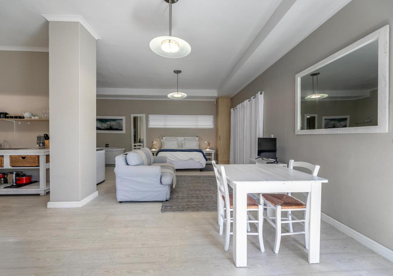 Apartment Melkbos Moments Melkbosstrand Bagian luar foto